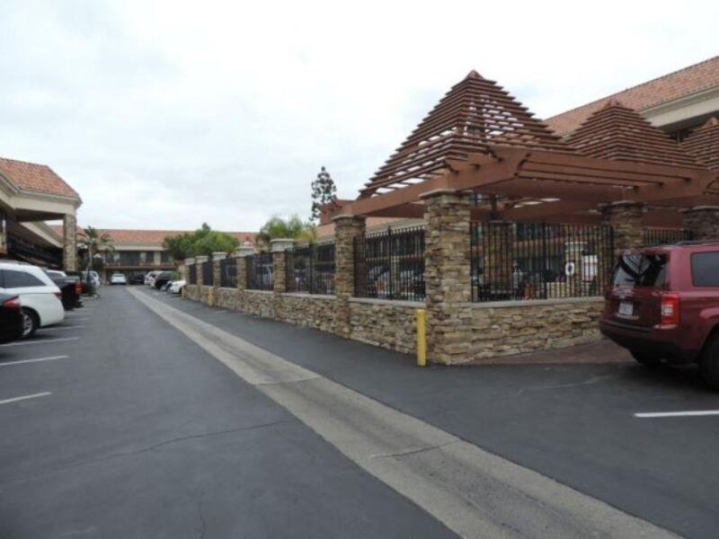 Motel Tropicana Inn&suites