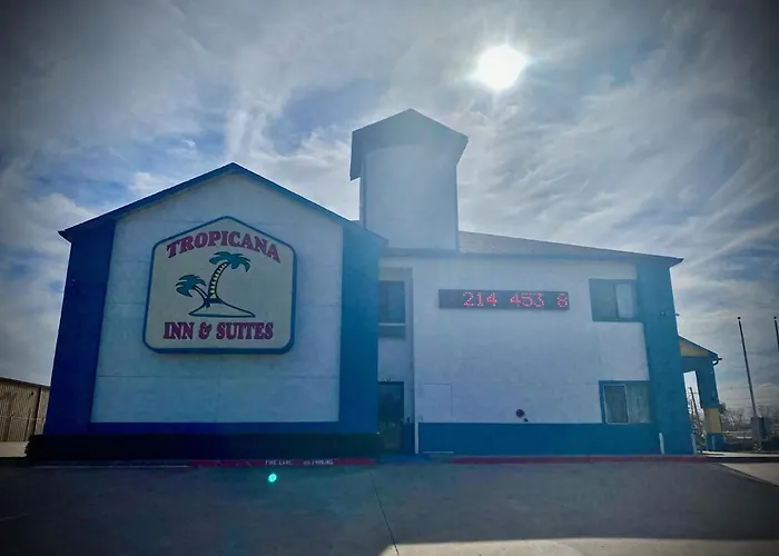 Tropicana Inn&Suites