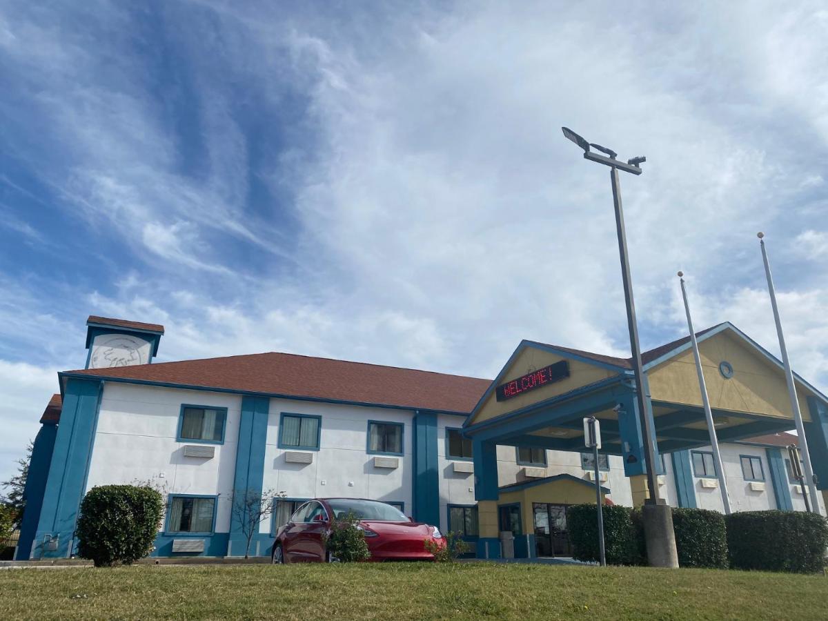 Motel Tropicana Inn&suites Dallas