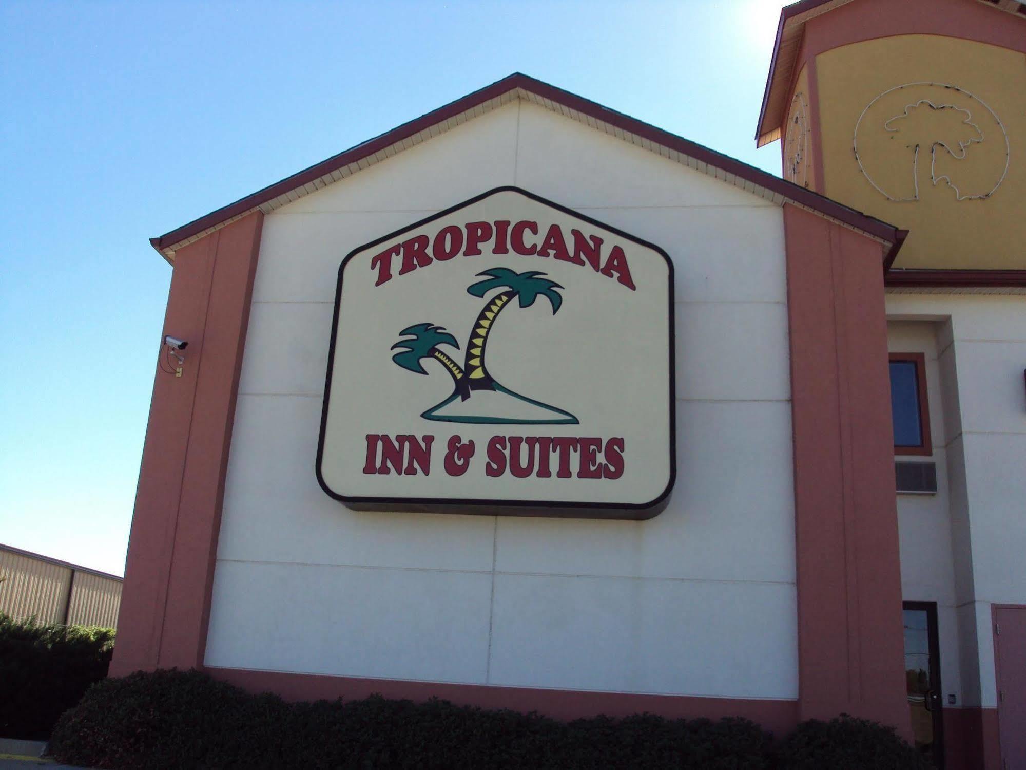Tropicana Inn&suites Dallas